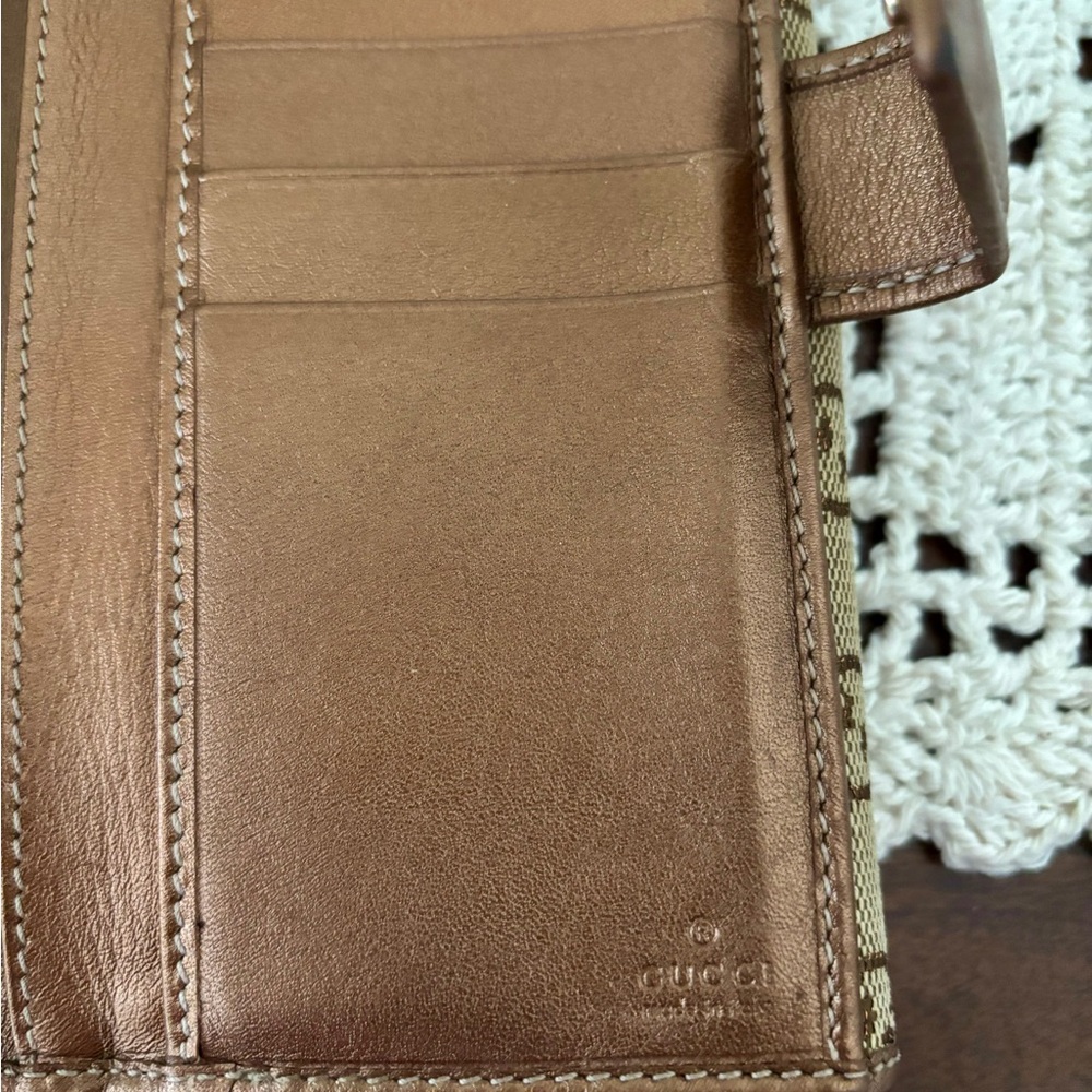 Gucci GG Logo Heart Canvas & Bronze Leather Continental Wallet - Picture 9 of 11